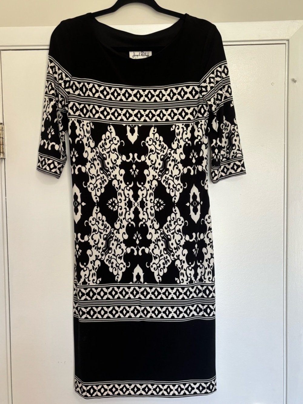 Joseph Ribkoff Silky Dress Sz 10 Black and White